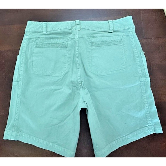 Aventura Bristol Shorts Womens SZ 8 GREEN Organic Cotton Hike Travel Chino NEW - Picture 2 of 5